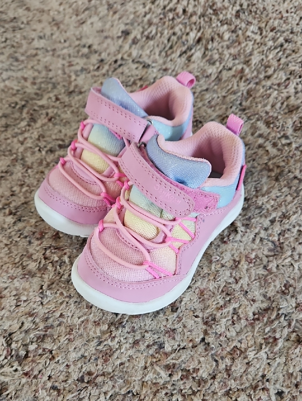 OshKosh B'gosh Girls Size 5 Baby Shoes